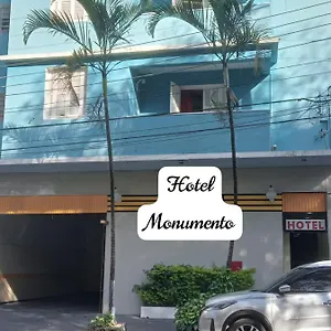 Monumento Hotel