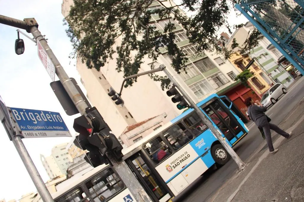 **  Hotel Diamantina Av Brigadeiro Bela Vista Sp São Paulo Brésil